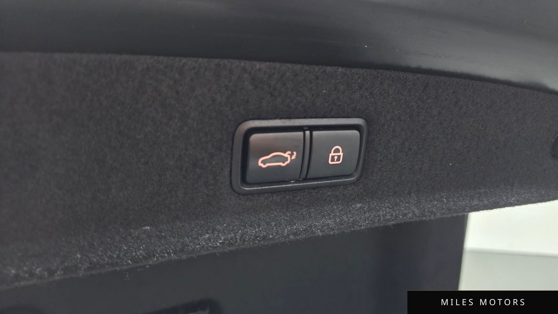 Genesis EQ900 2016 — миниатюра 20