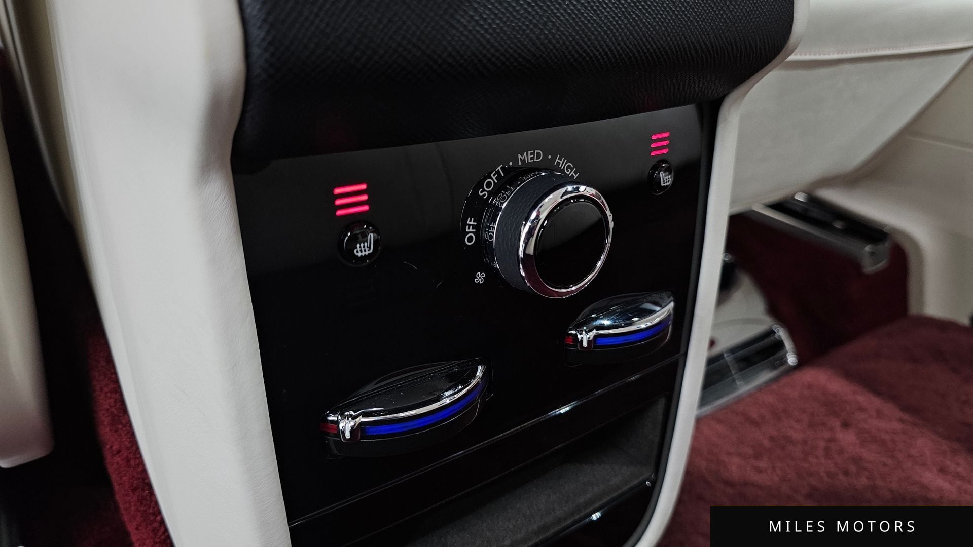 Rolls-Royce 컬리넌 2022 — миниатюра 18