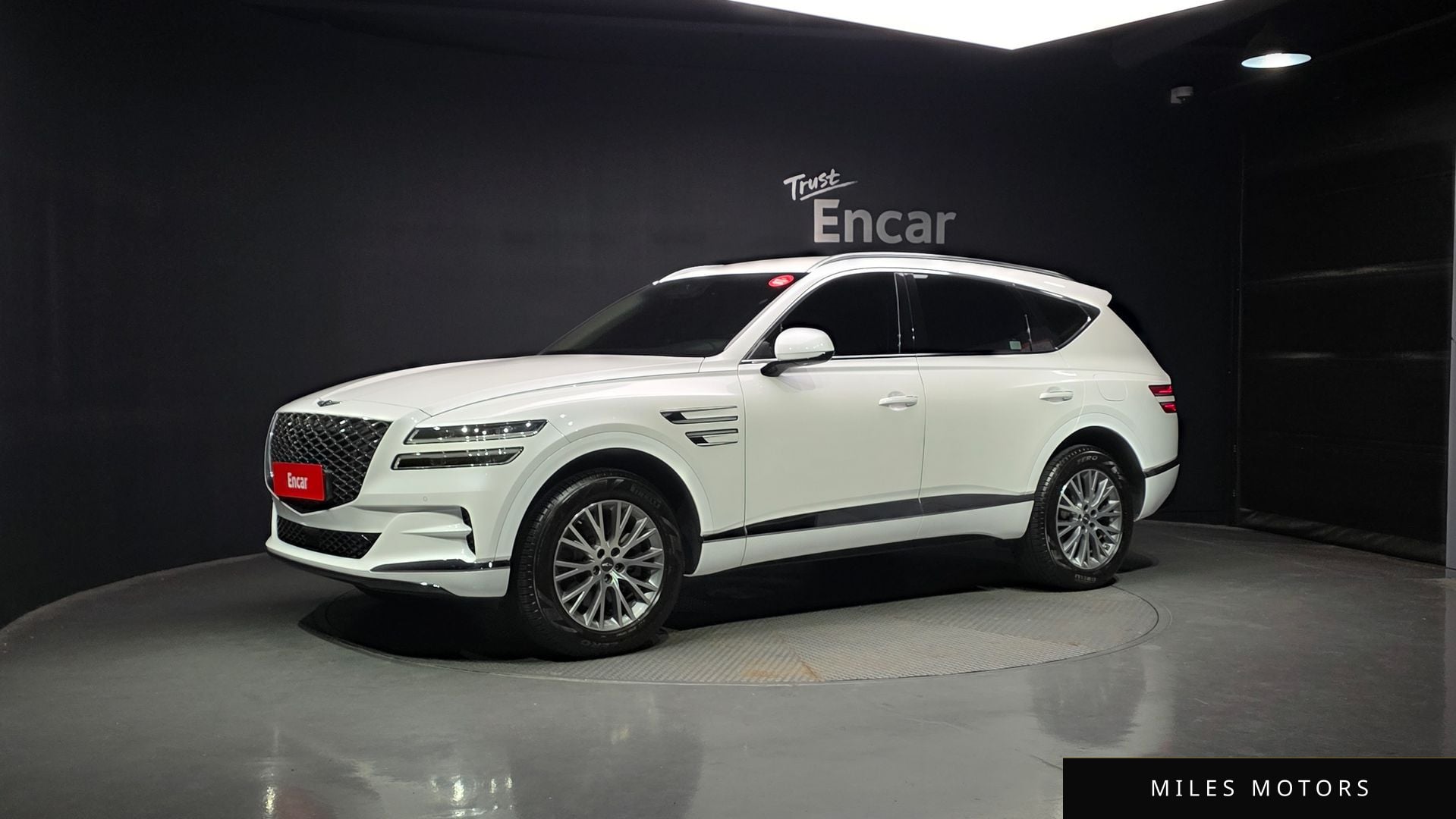 Genesis GV80 2023 — фото 1 из 12