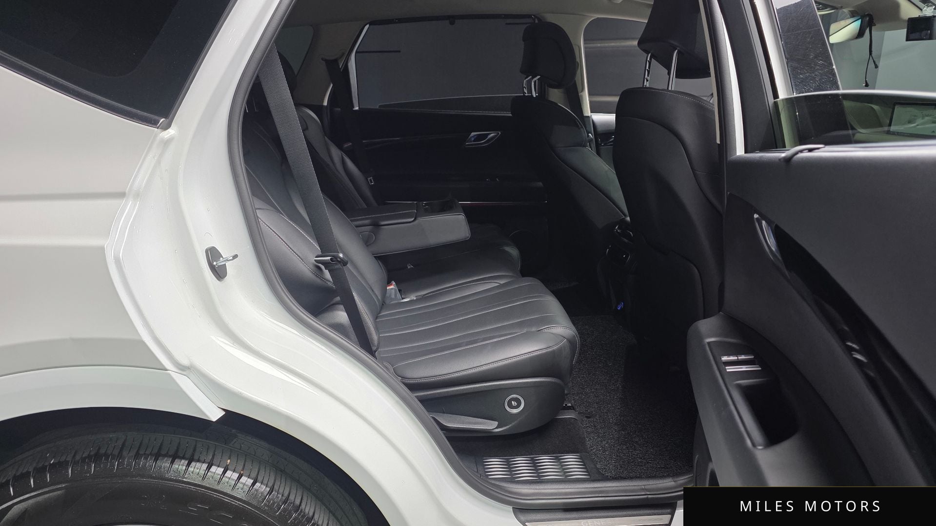 Genesis GV80 2023 — миниатюра 12