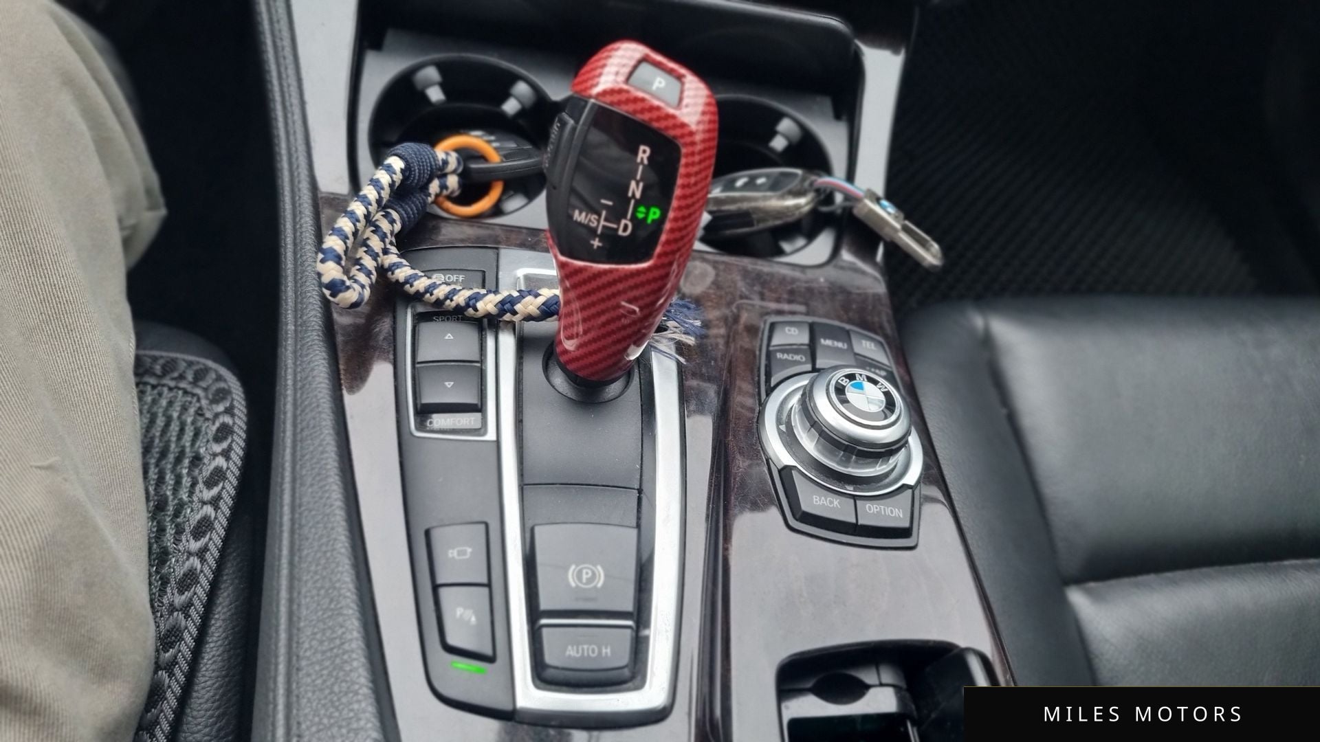 BMW 5 Series (F10) 2012 — миниатюра 8
