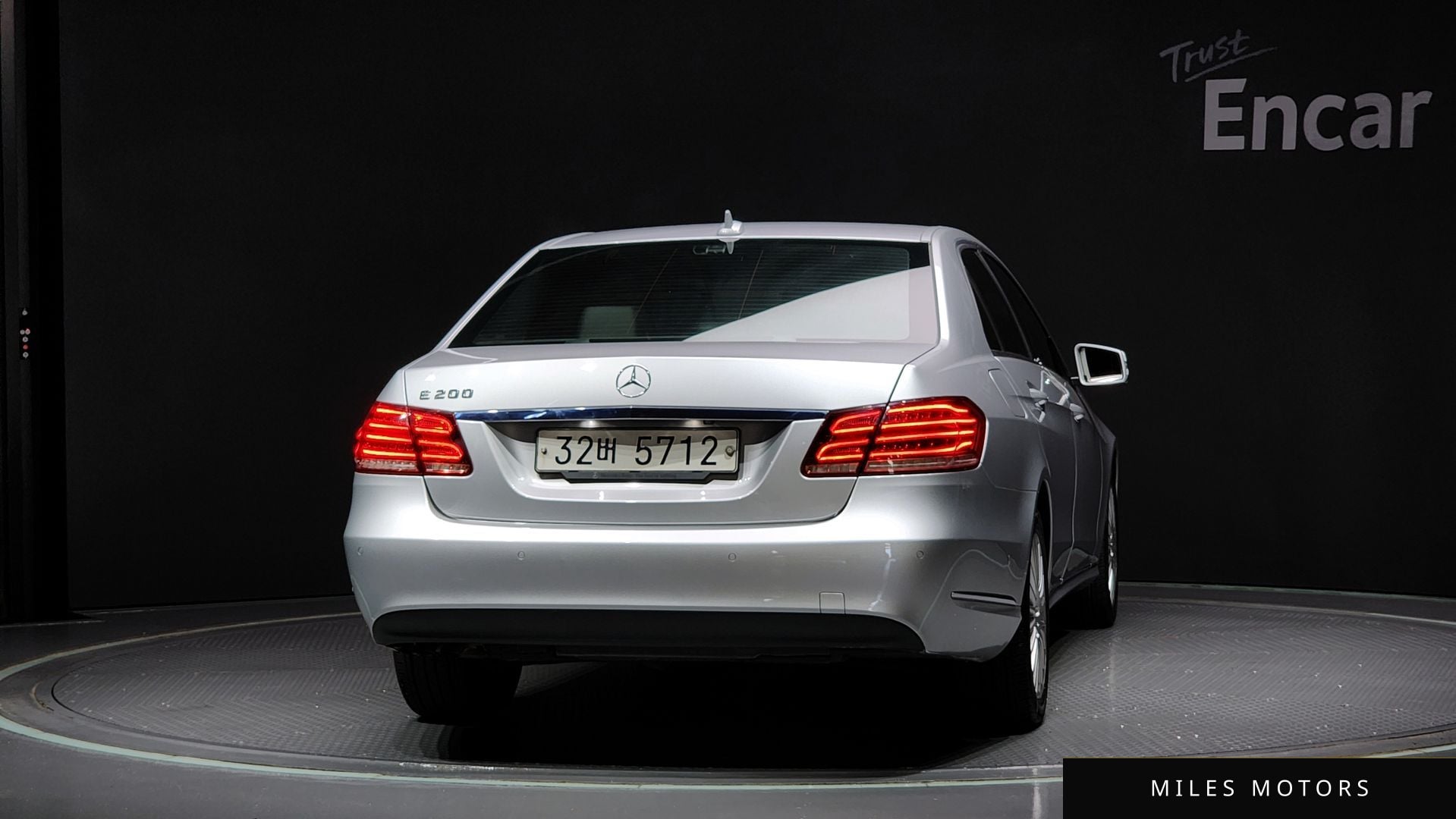 Mercedes-Benz E-Class W212 2014 — миниатюра 4