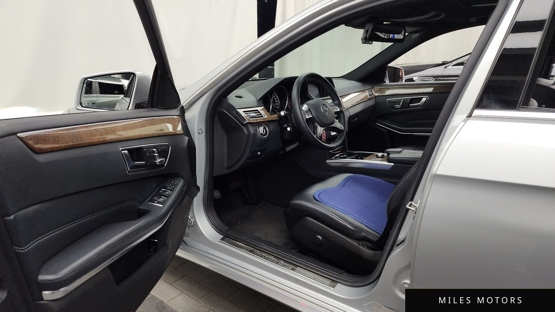 Mercedes-Benz E-Class W212 2014 — миниатюра 10