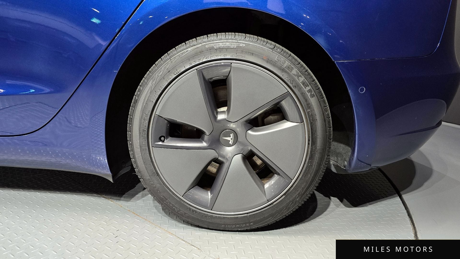 Tesla Model 3 2022 — миниатюра 5