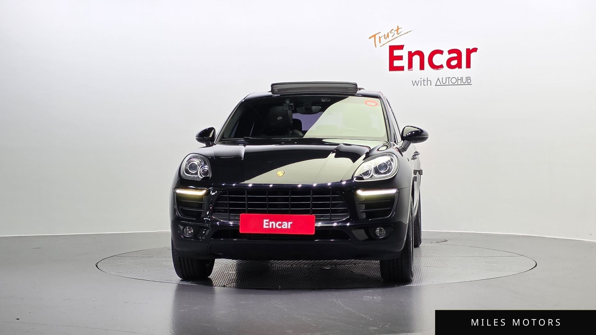 Porsche Macan 2015 — миниатюра 3