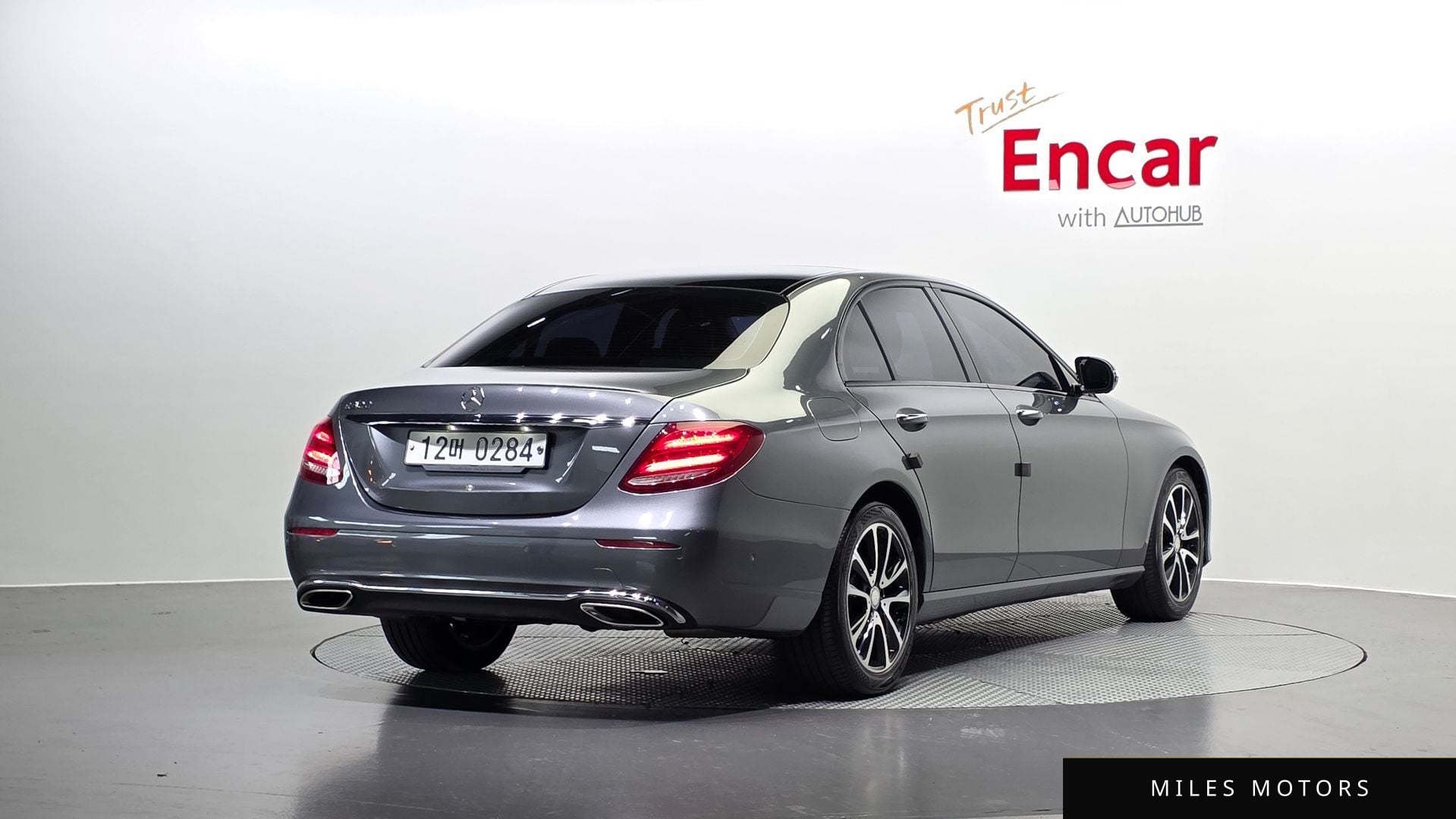 Mercedes-Benz E-Class W213 2017 — миниатюра 2