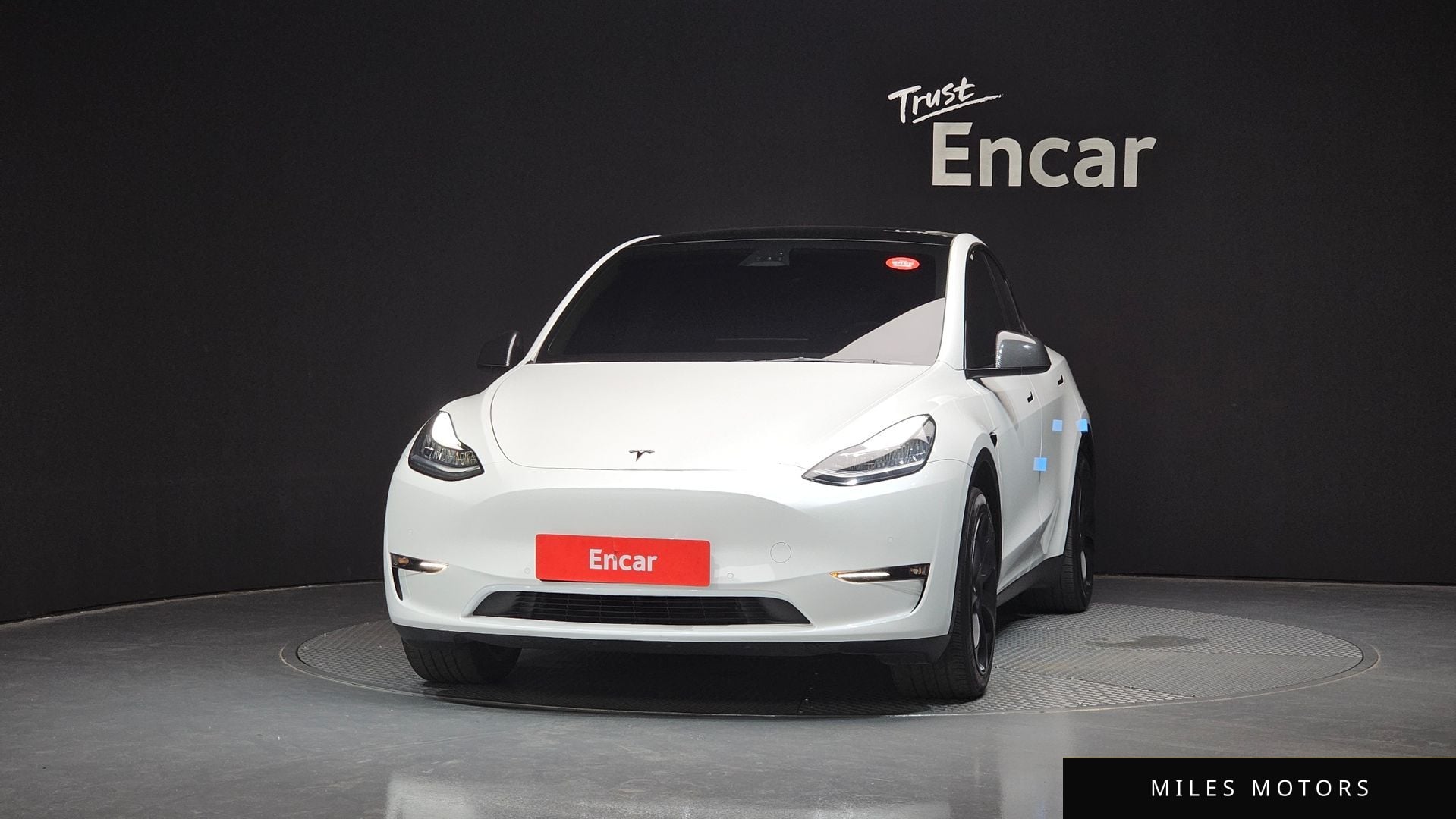 Tesla 모델 Y 2021 — миниатюра 3