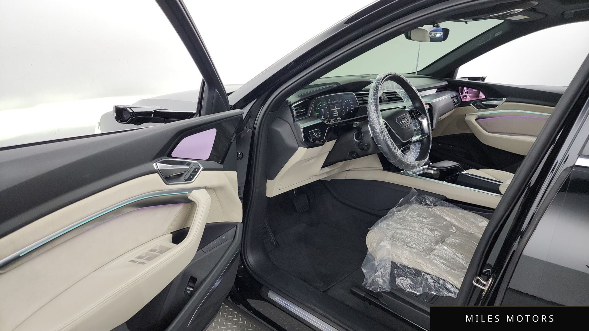 Audi e-트론 2020 — миниатюра 10