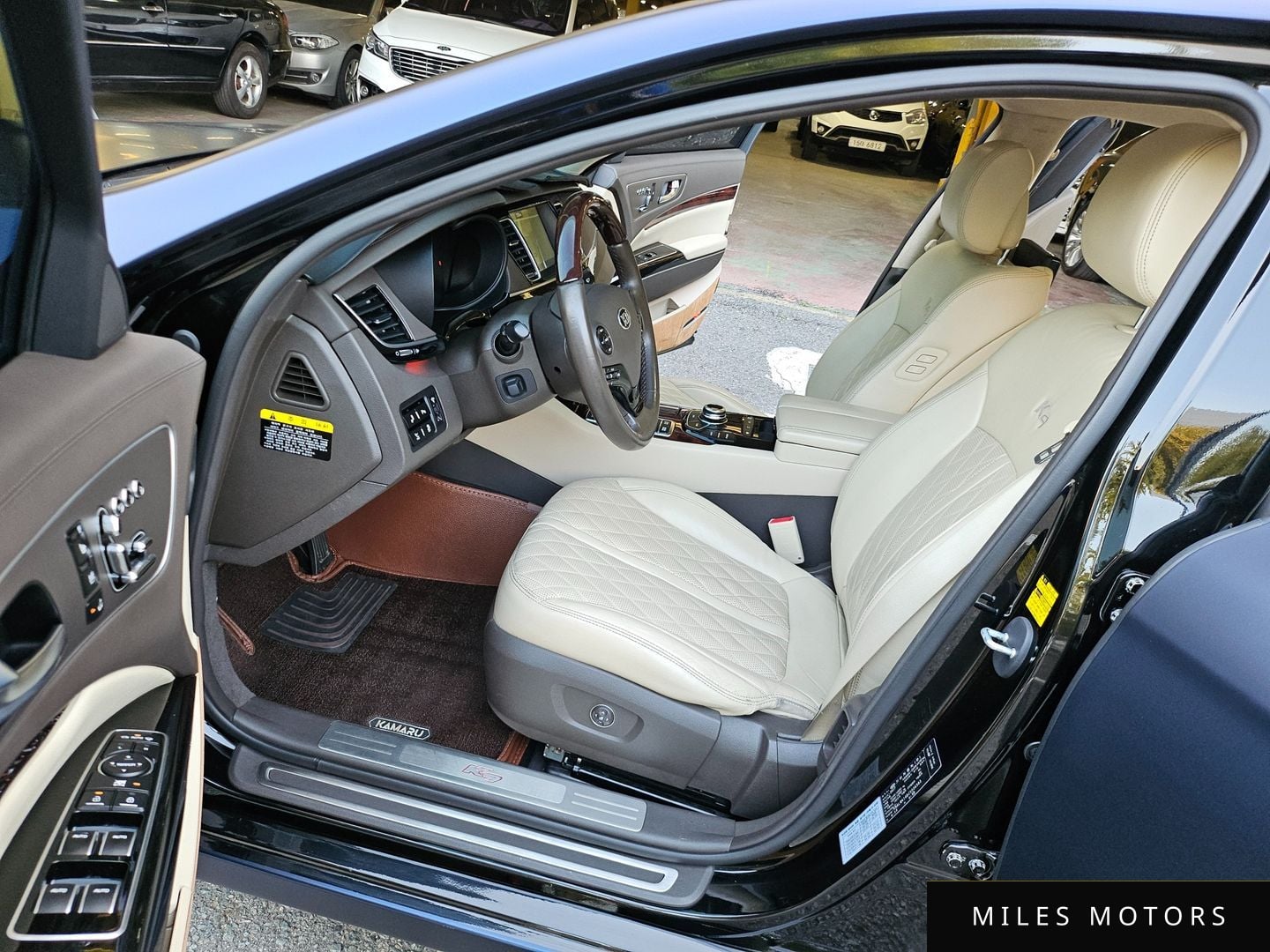 Kia K9 2018 — миниатюра 8