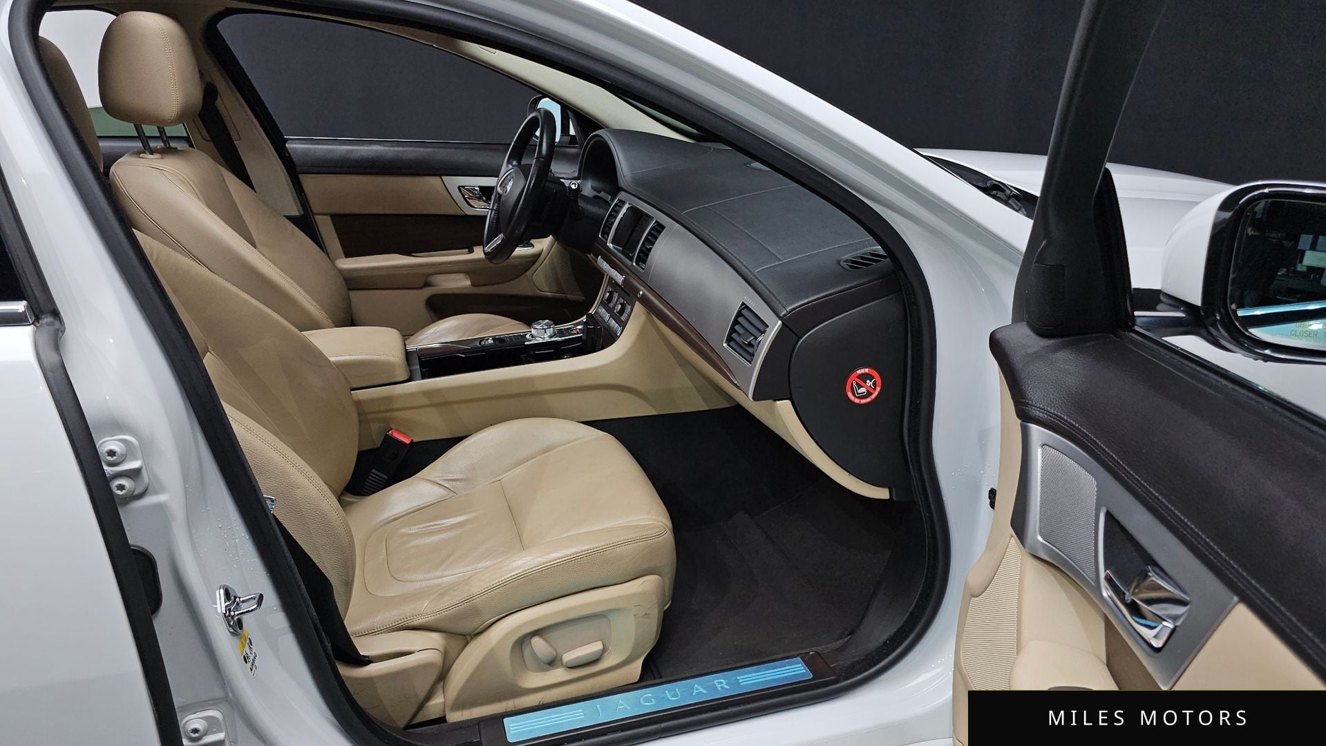 Jaguar New XF 2013 — миниатюра 10