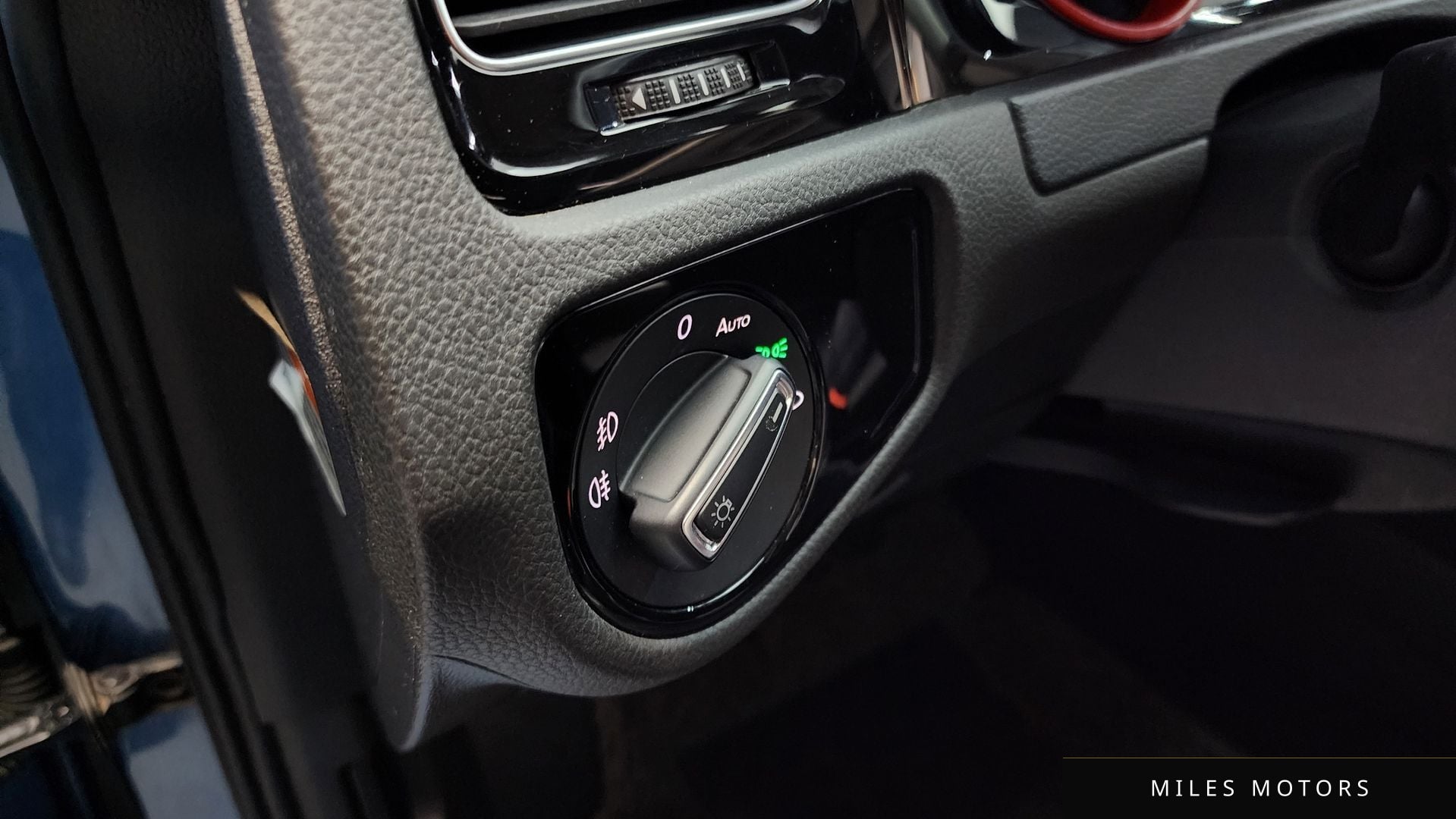Volkswagen 골프 2015 — миниатюра 16