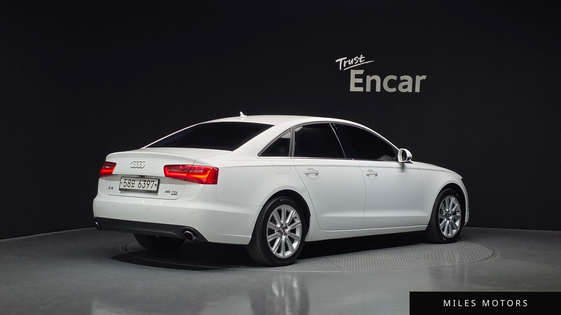 Audi A6 2015 — миниатюра 2