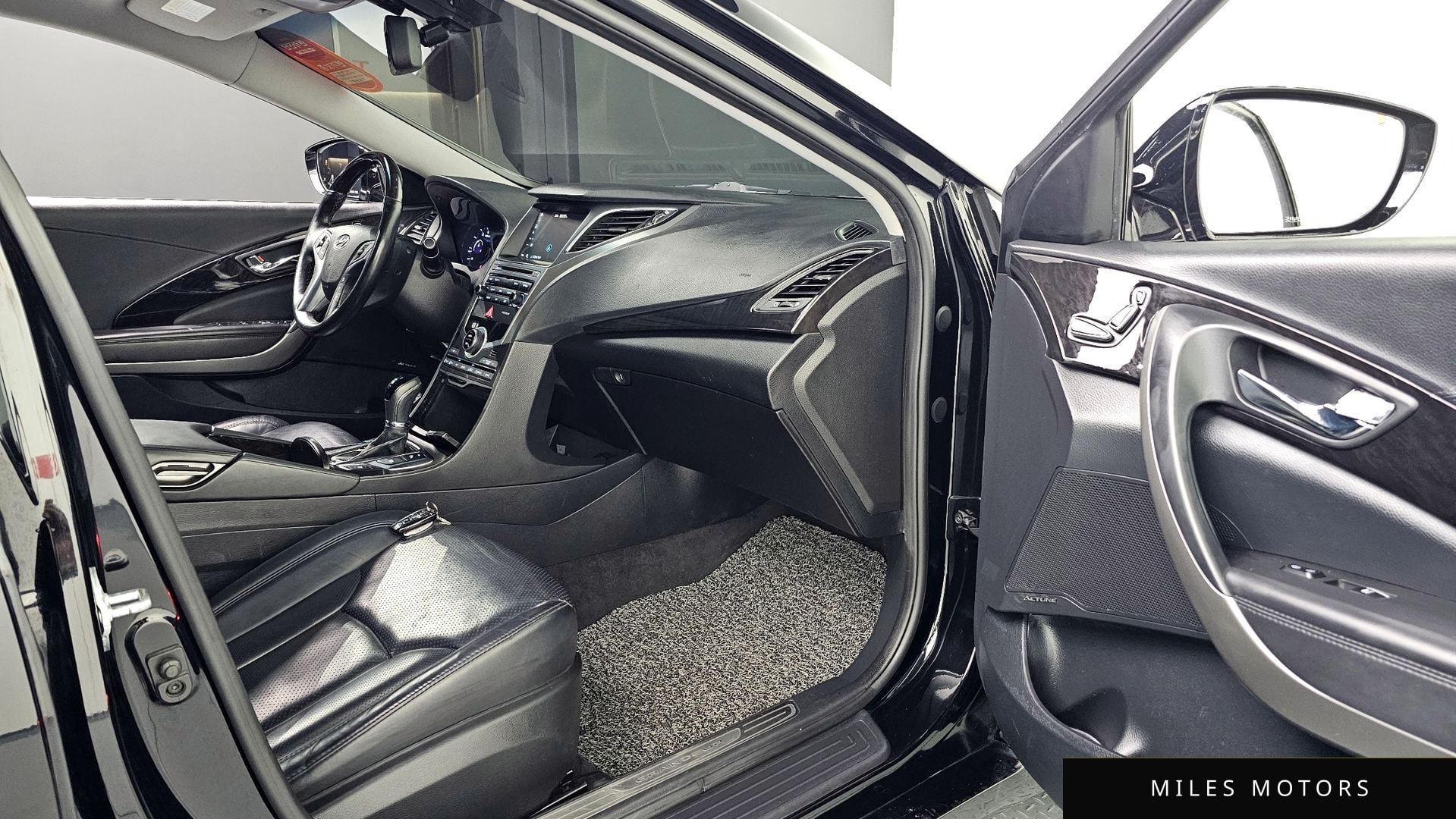 Hyundai Grandeur 2017 — миниатюра 10