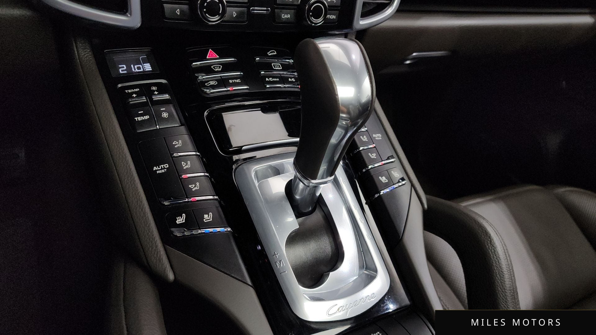 Porsche Cayenne 2016 — миниатюра 9