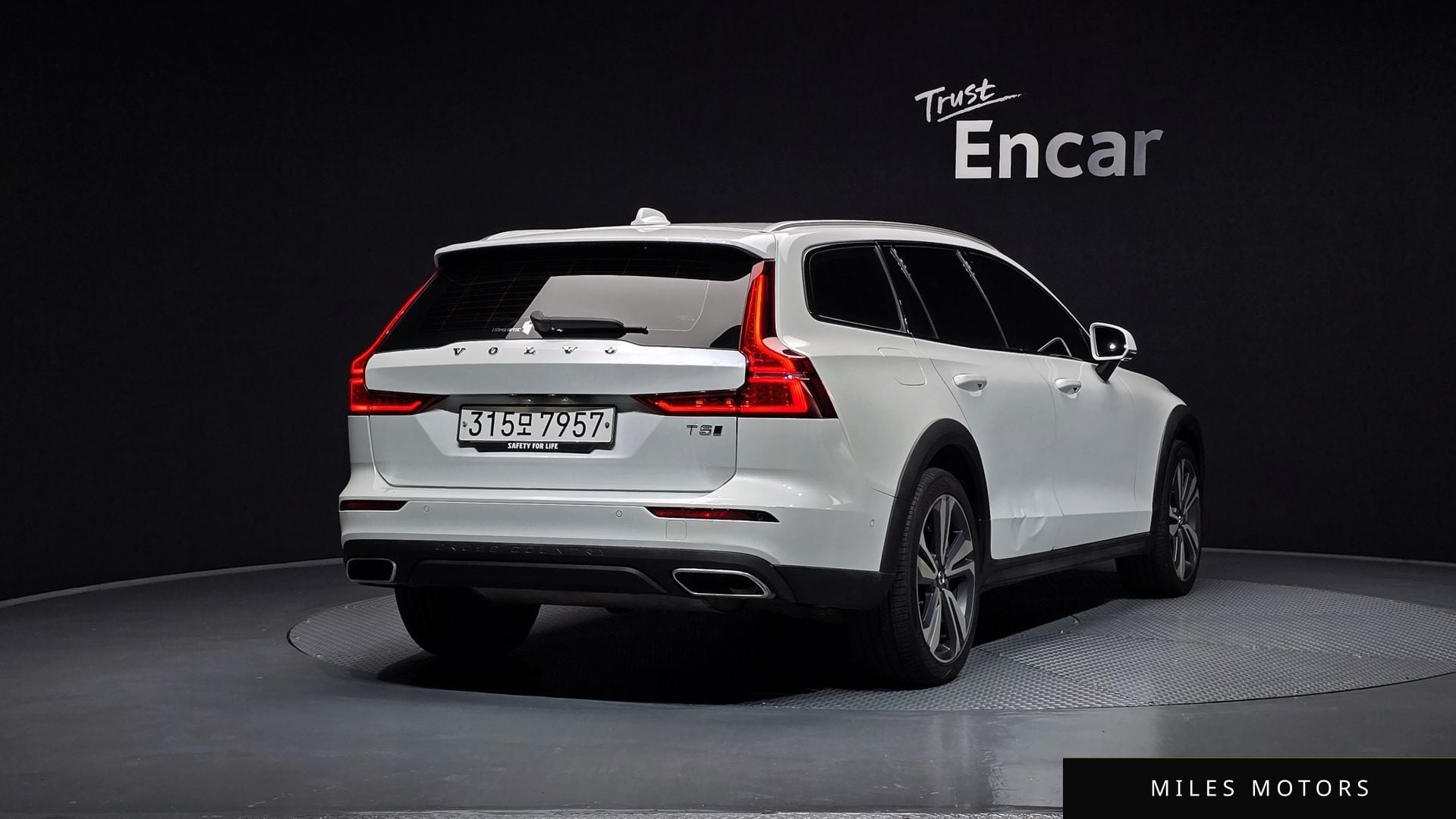Volvo V60 2020 — миниатюра 2