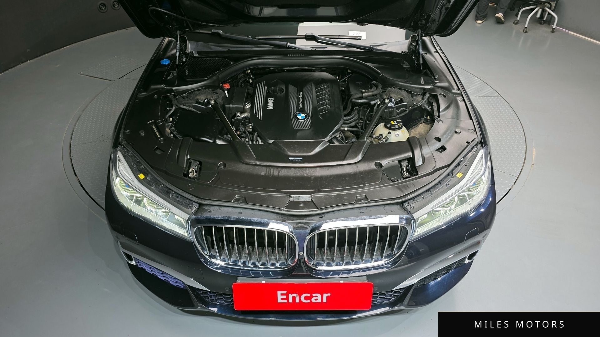 BMW 7 Series (G11) 2018 — миниатюра 6