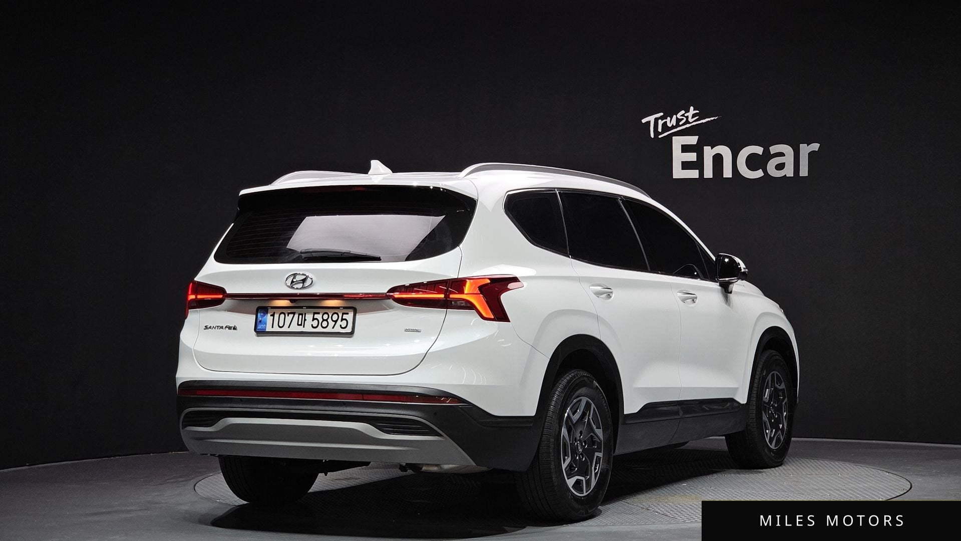Hyundai Santafe 2023 — миниатюра 2