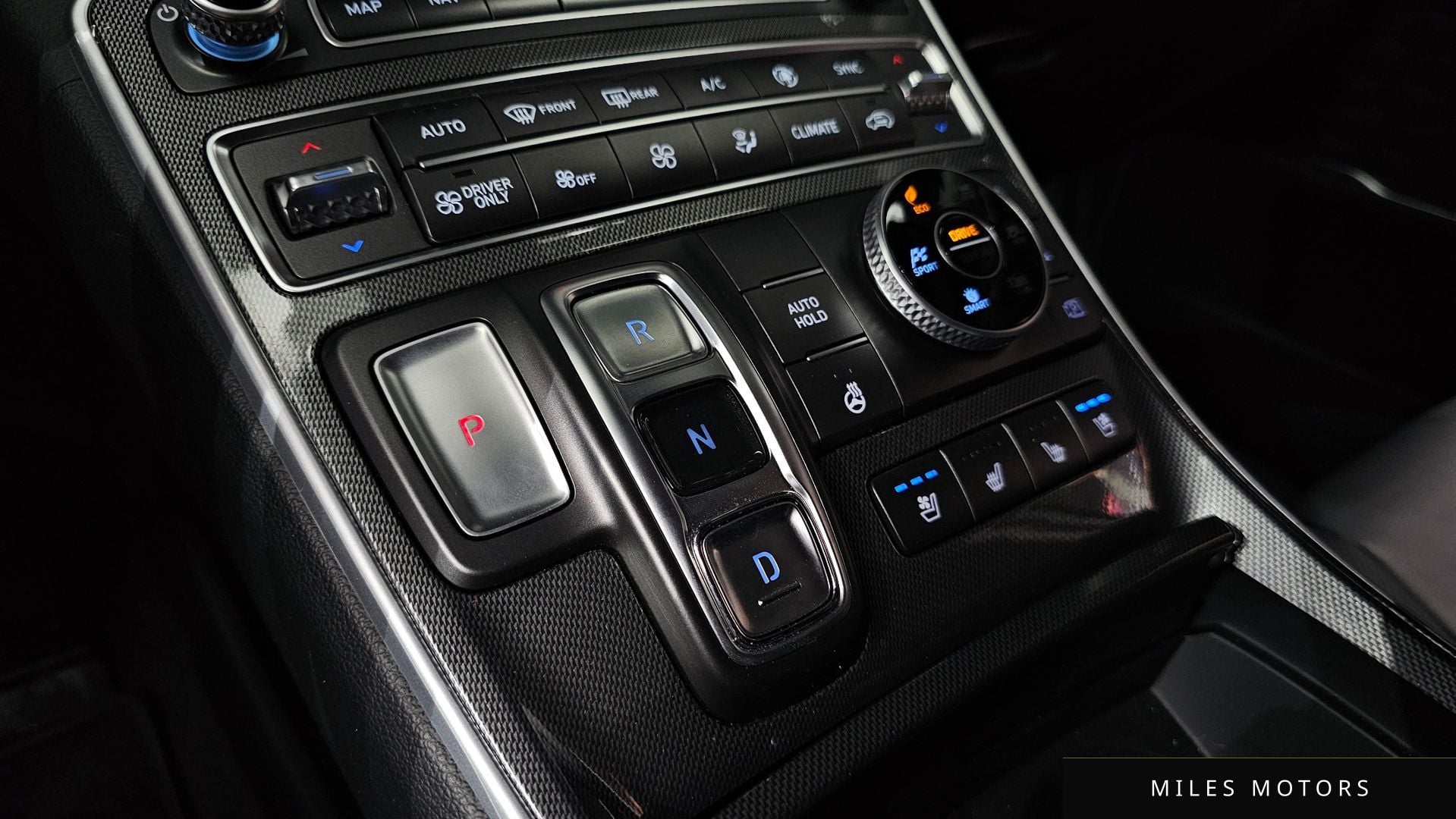 Hyundai Santafe 2023 — миниатюра 9