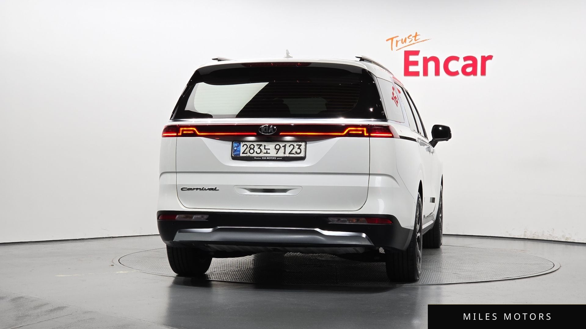 Kia Carnival 2021 — миниатюра 4
