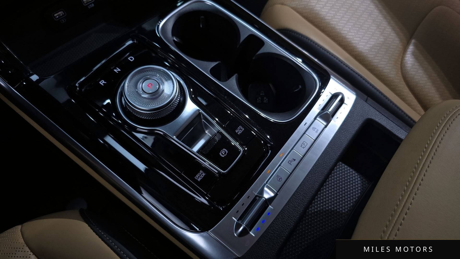 Kia Carnival 2021 — миниатюра 9