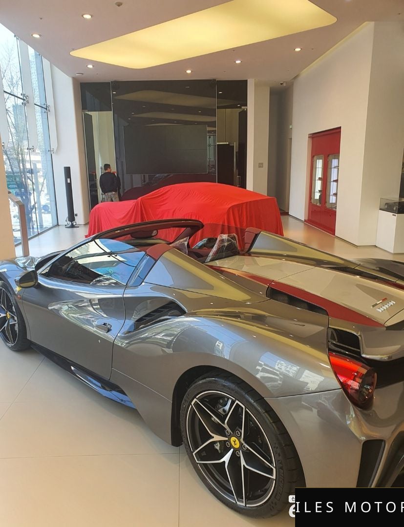 Ferrari 488 피스타 2020 — миниатюра 4