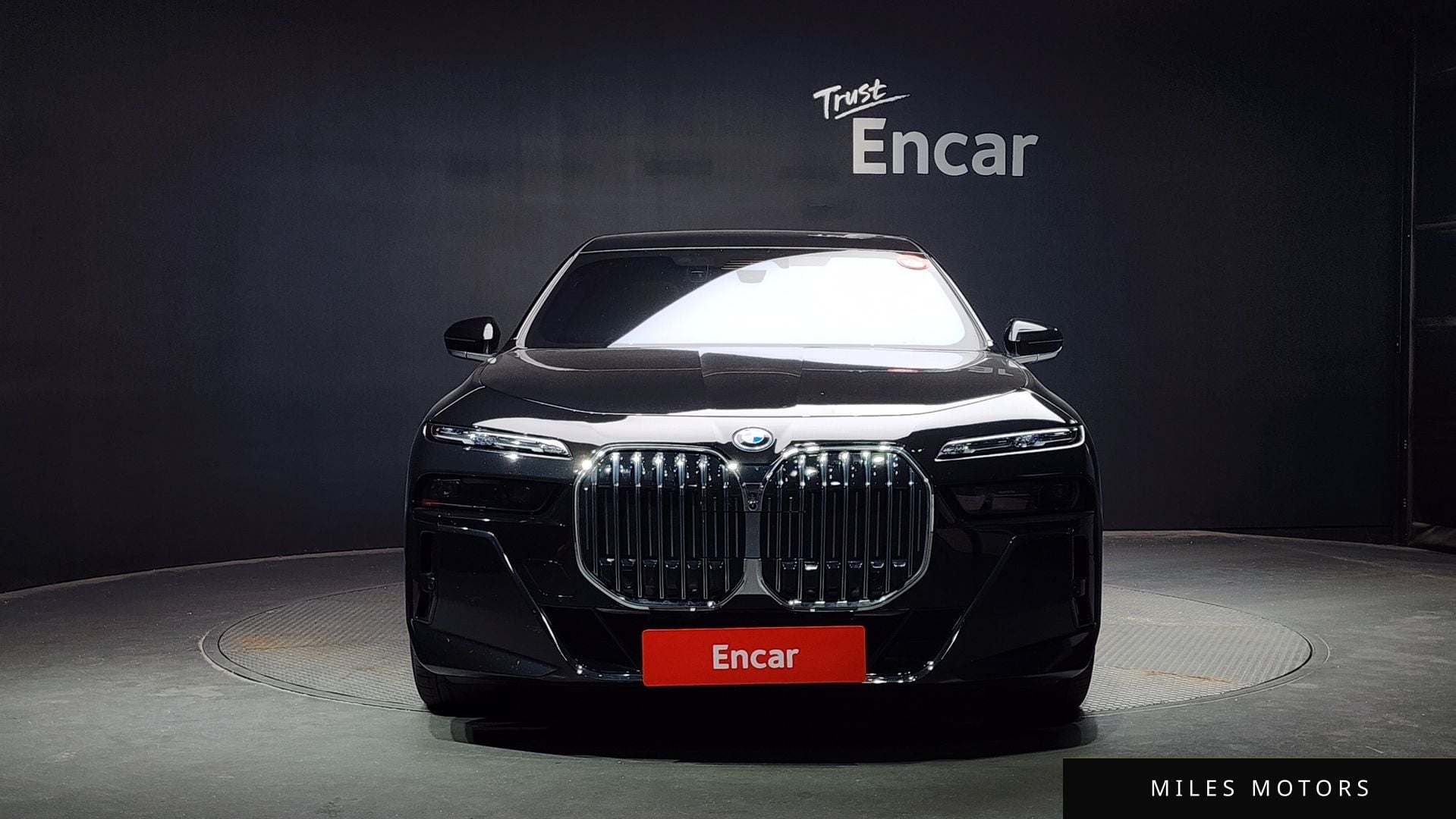 BMW 7시리즈 (G70) 2024 — миниатюра 3