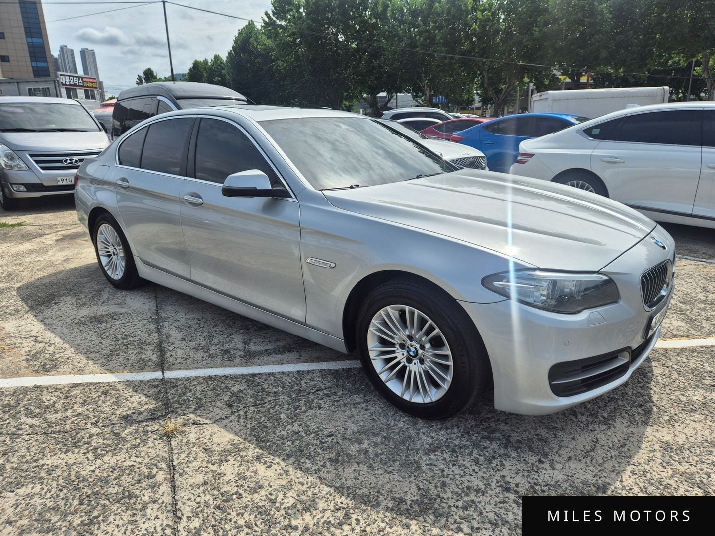 BMW 5 Series (F10) 2014 — миниатюра 3