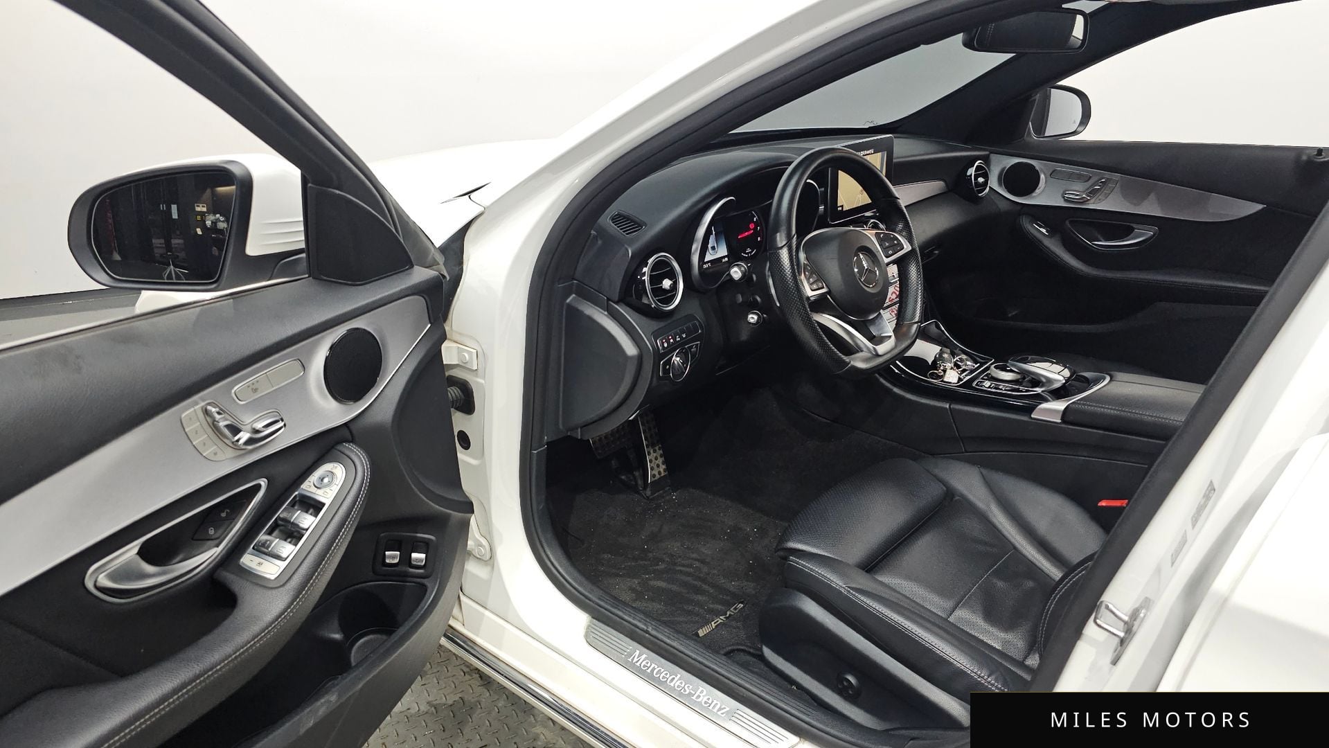 Mercedes-Benz C-Class W205 2018 — миниатюра 10