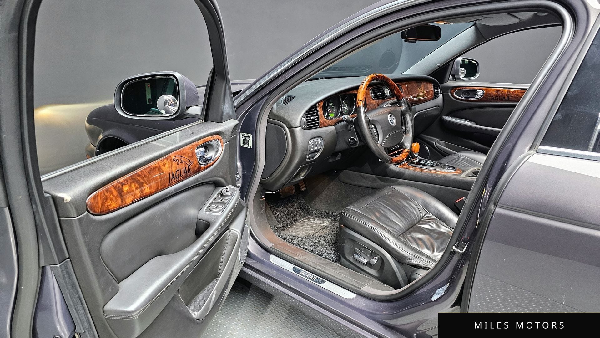 Jaguar New XJ 2008 — миниатюра 11