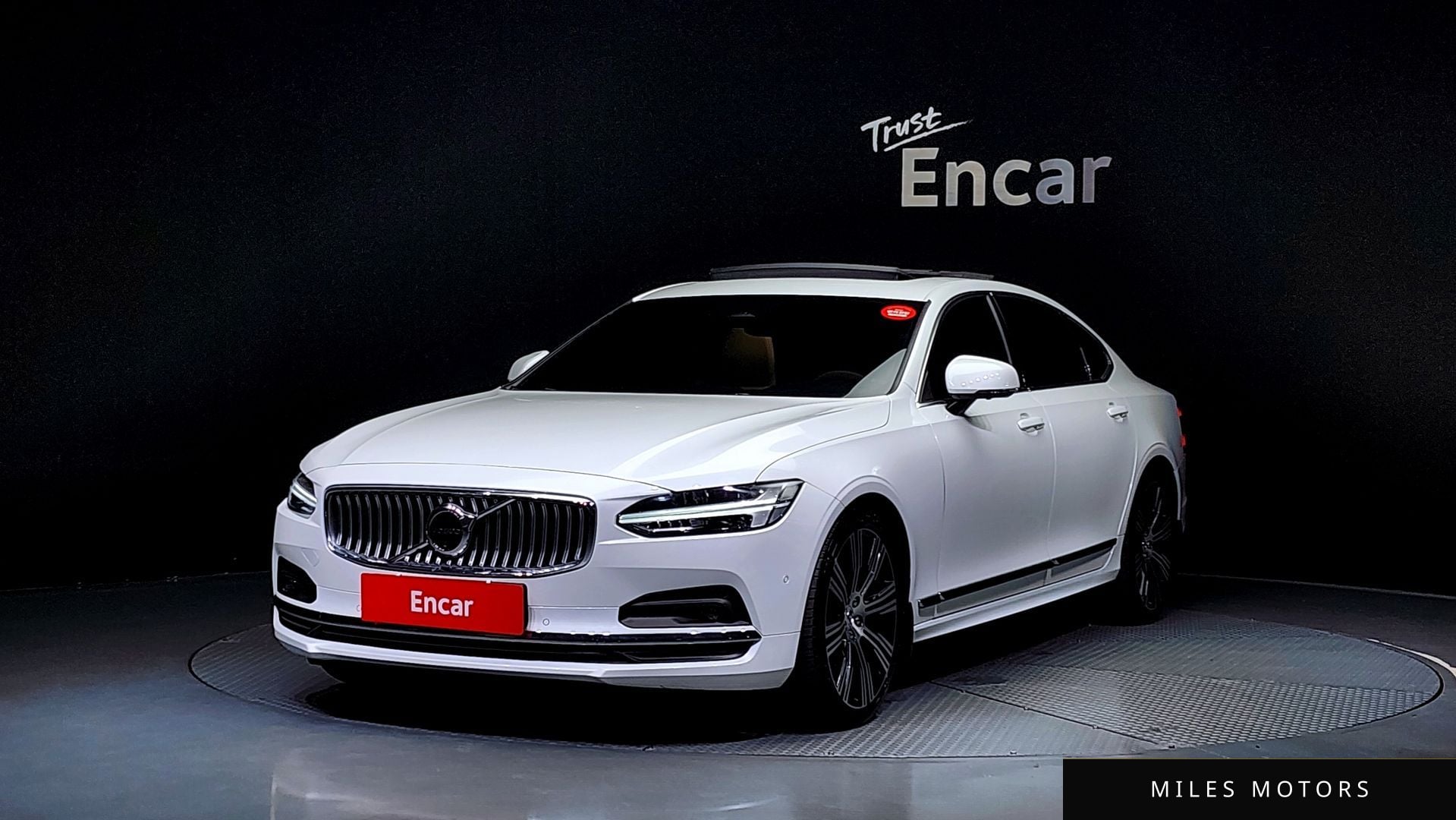Volvo S90 2024 — фото 1 из 12