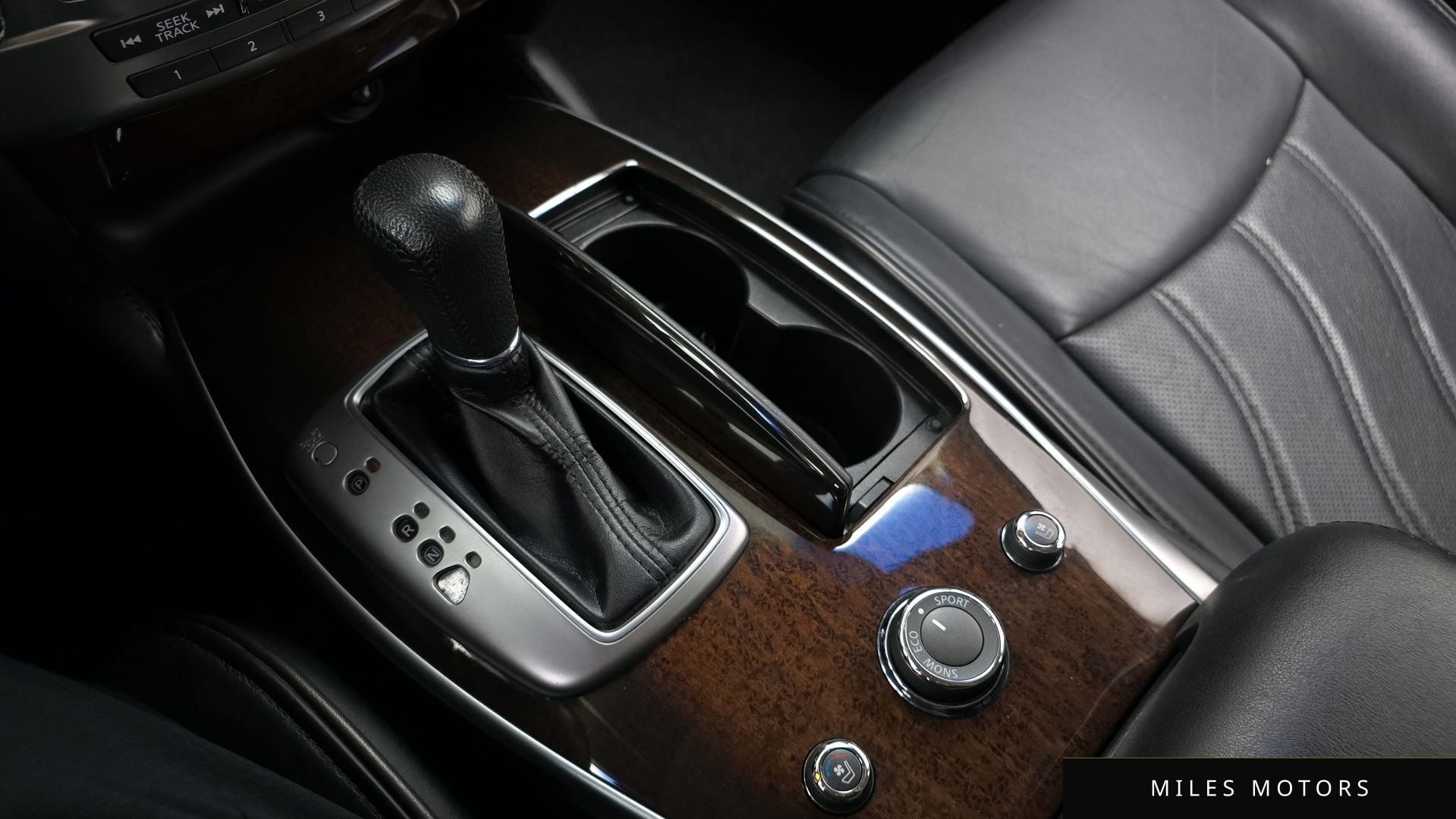 Infiniti JX35 2013 — миниатюра 9