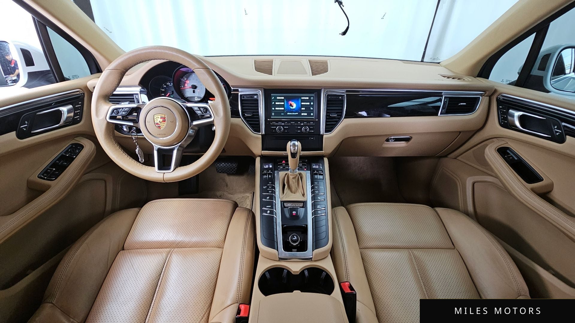 Porsche Macan 2015 — миниатюра 7