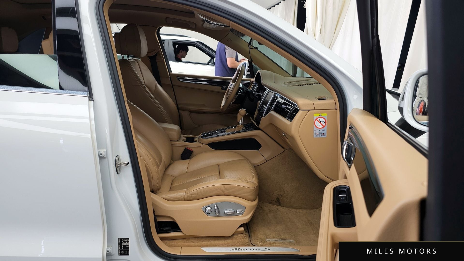 Porsche Macan 2015 — миниатюра 11