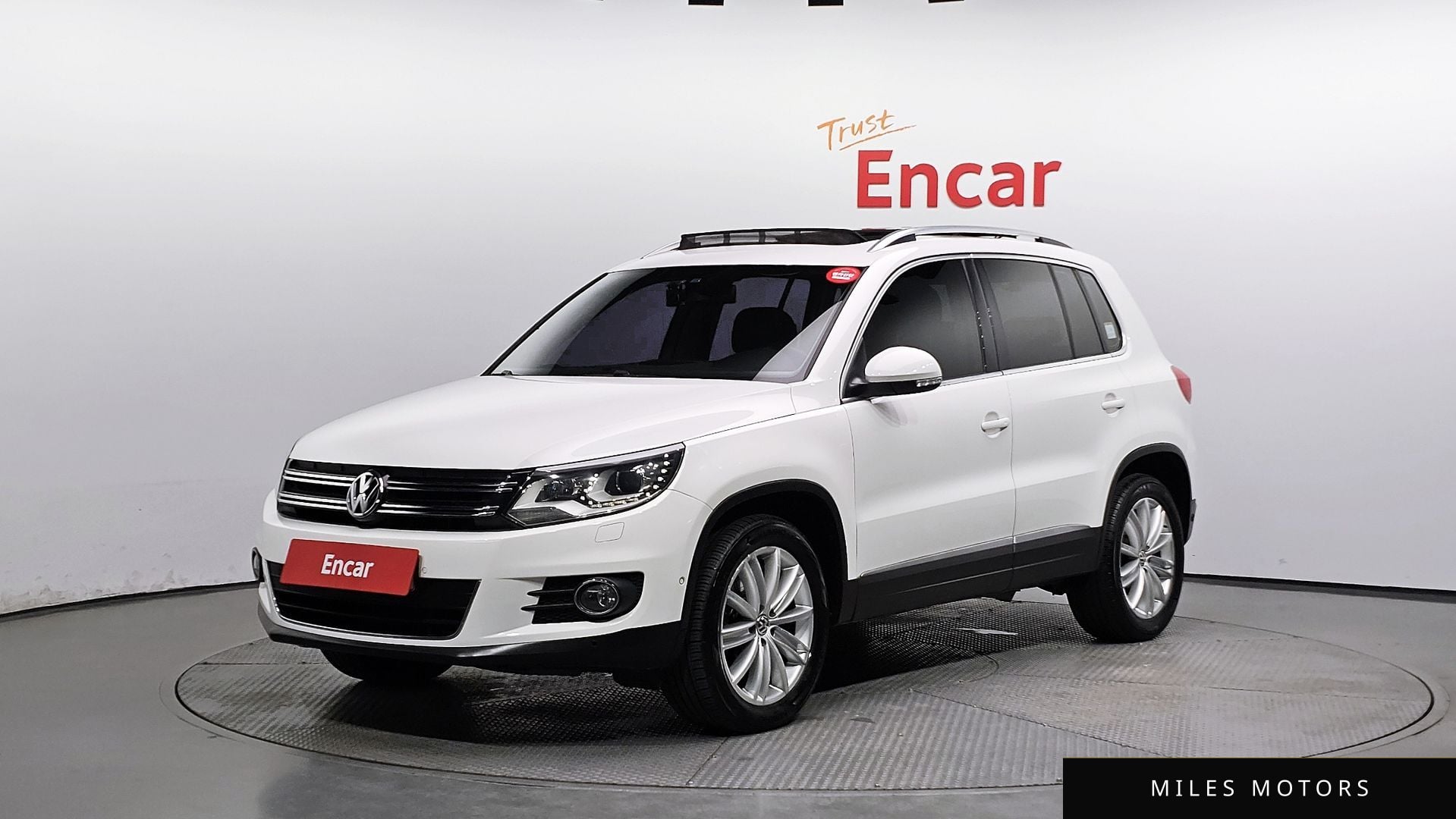 Volkswagen Tiguan 2013 — фото 1 из 12