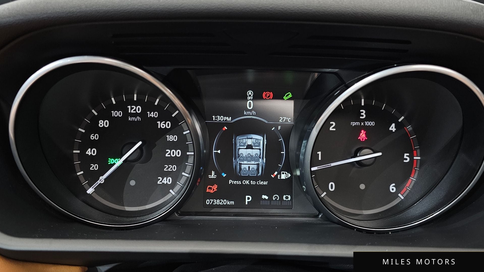 Land Rover Discovery 2017 — миниатюра 8