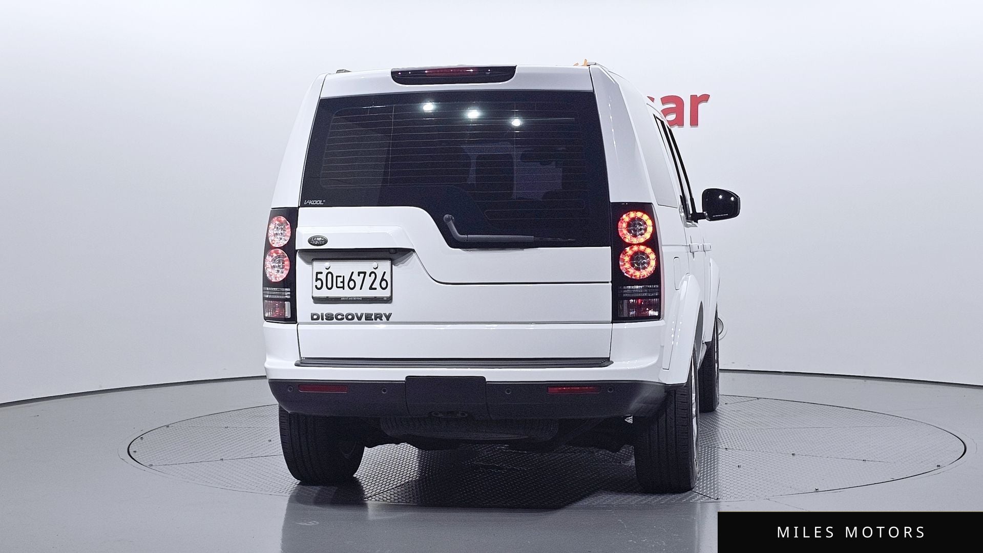 Land Rover Discovery 2015 — миниатюра 4