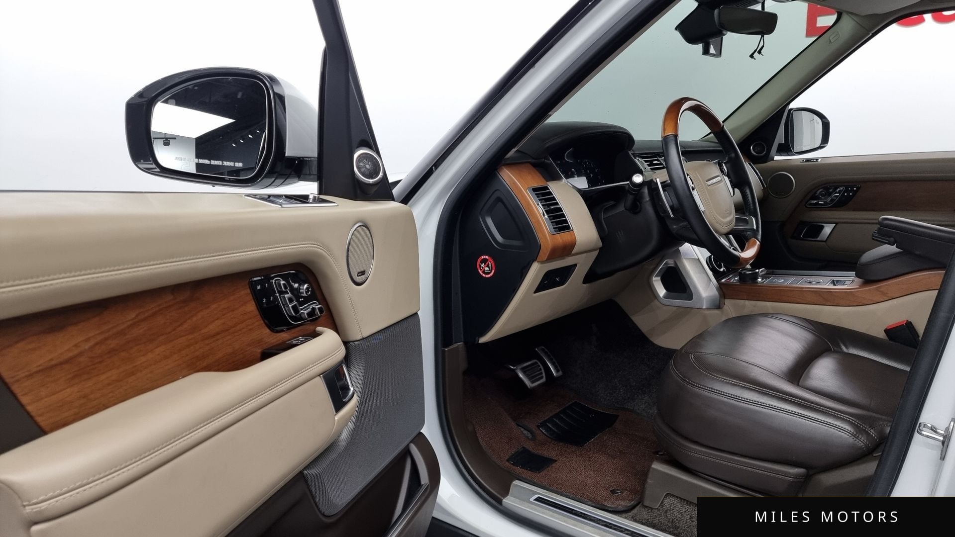 Land Rover Range Rover 2018 — миниатюра 10