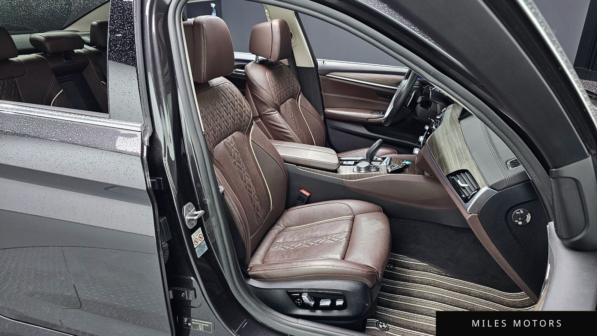BMW 5 Series (G30) 2019 — миниатюра 10