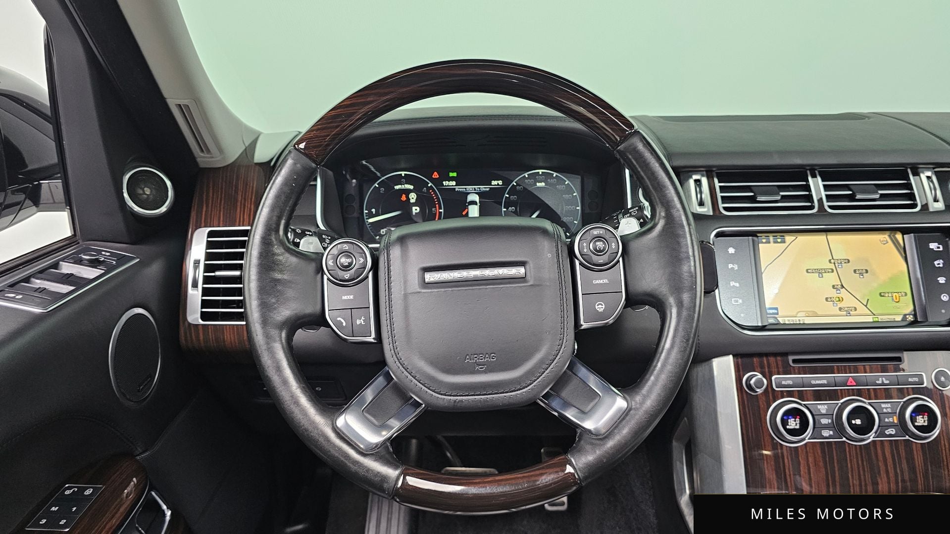 Land Rover Range Rover 2016 — миниатюра 11