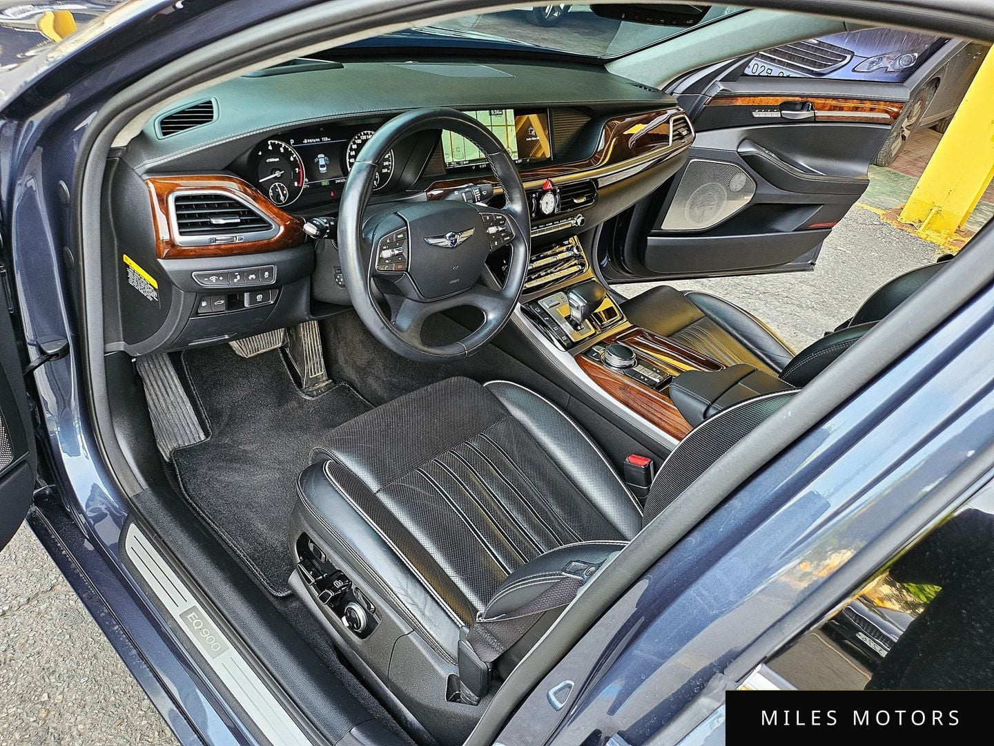 Genesis EQ900 2016 — миниатюра 8