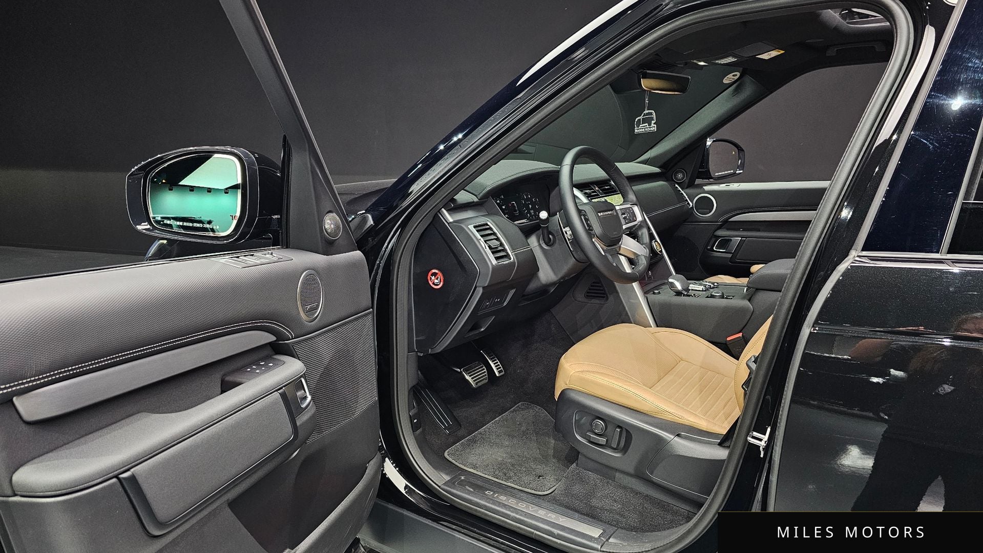 Land Rover Discovery 2024 — миниатюра 11