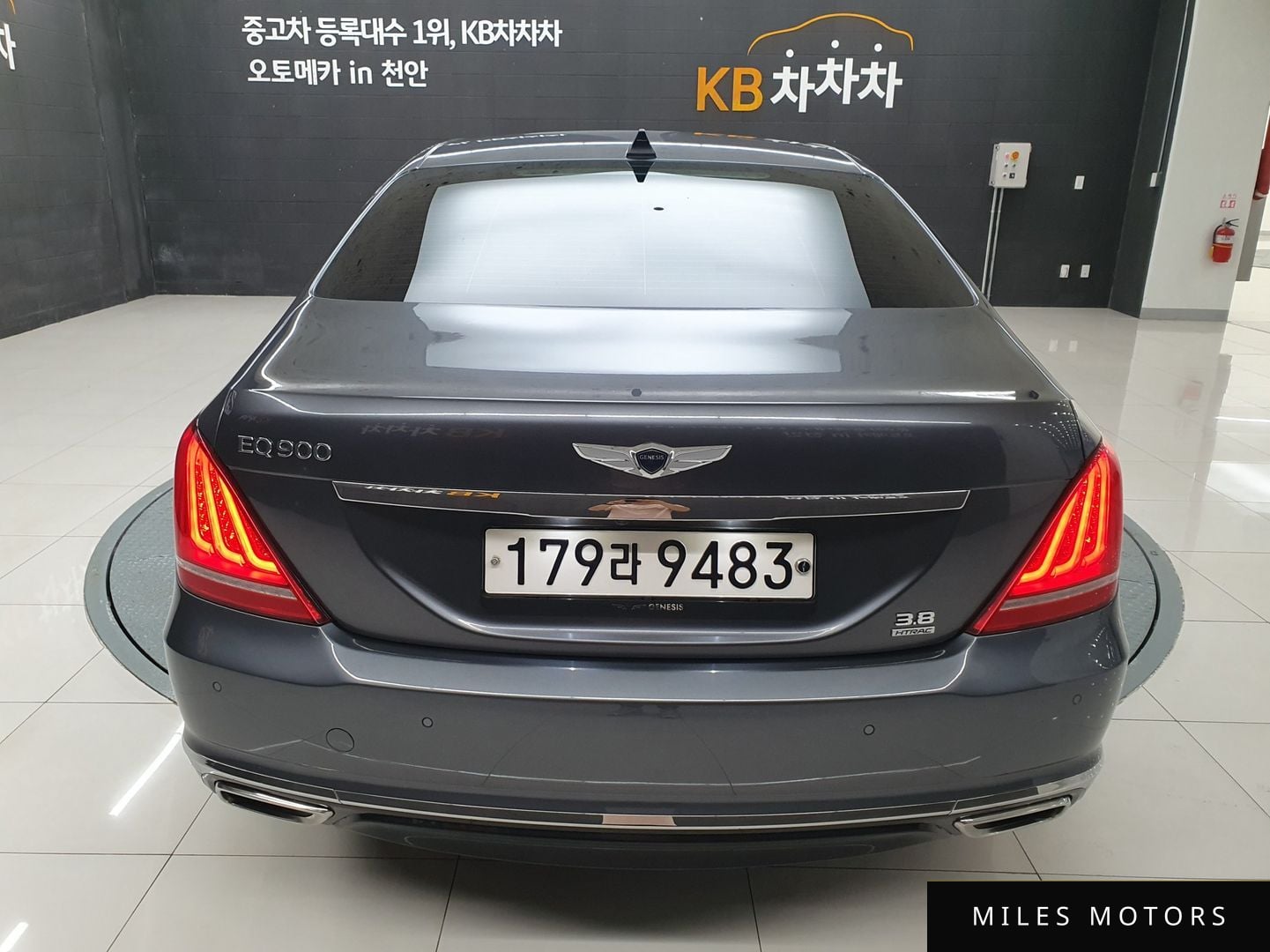 Genesis EQ900 2016 — миниатюра 4