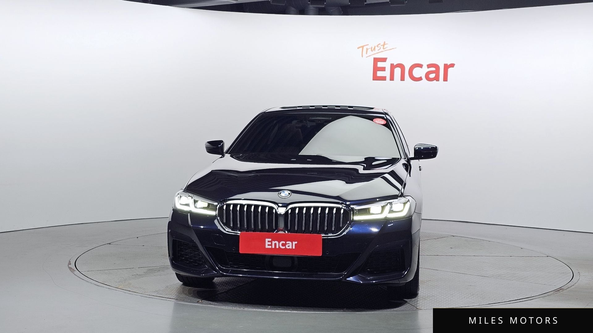 BMW 5시리즈 (G30) 2021 — миниатюра 3
