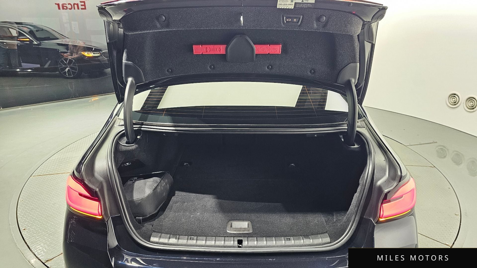 BMW 5시리즈 (G30) 2021 — миниатюра 20