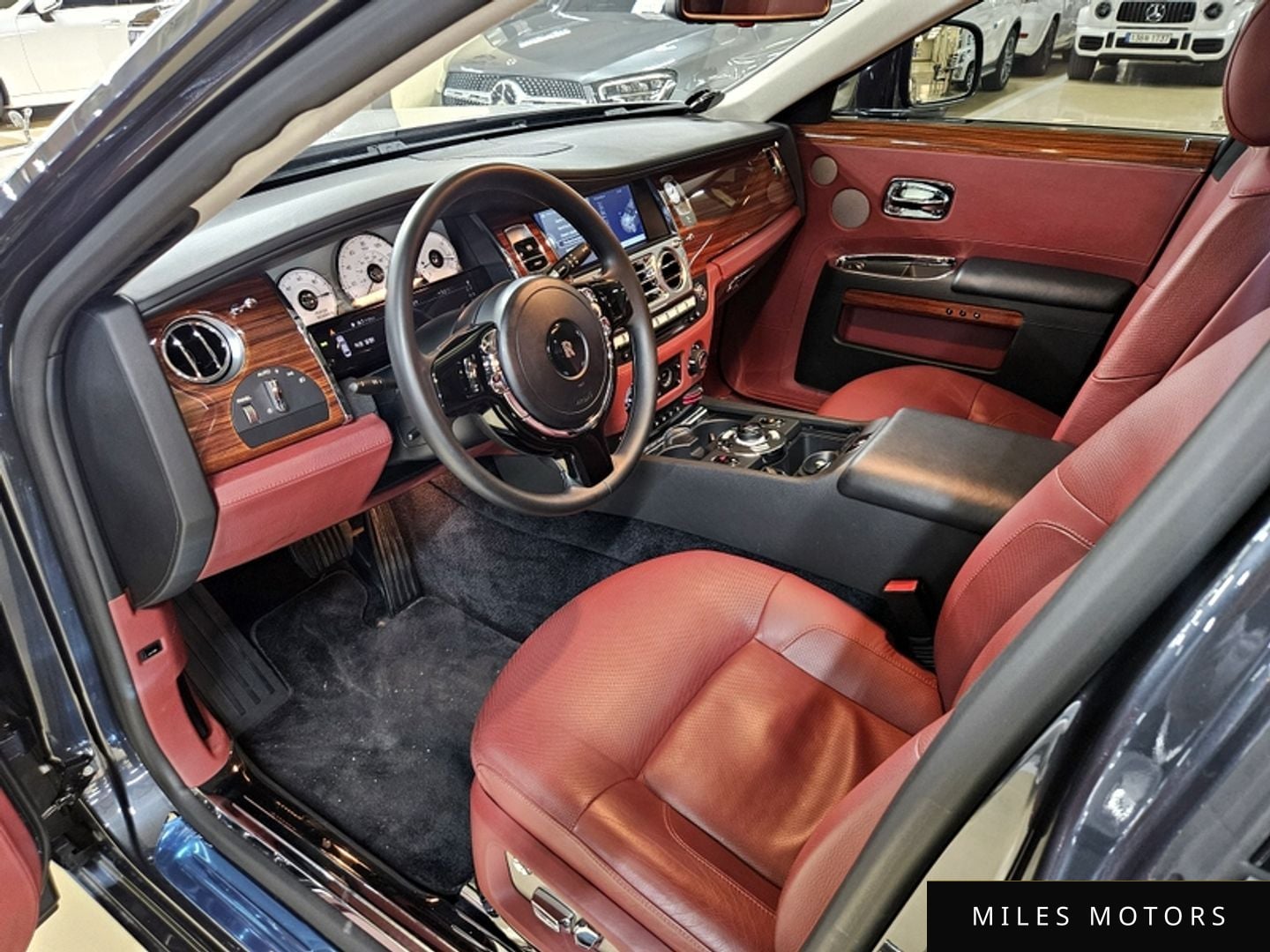 Rolls-Royce Ghost 2010 — миниатюра 7