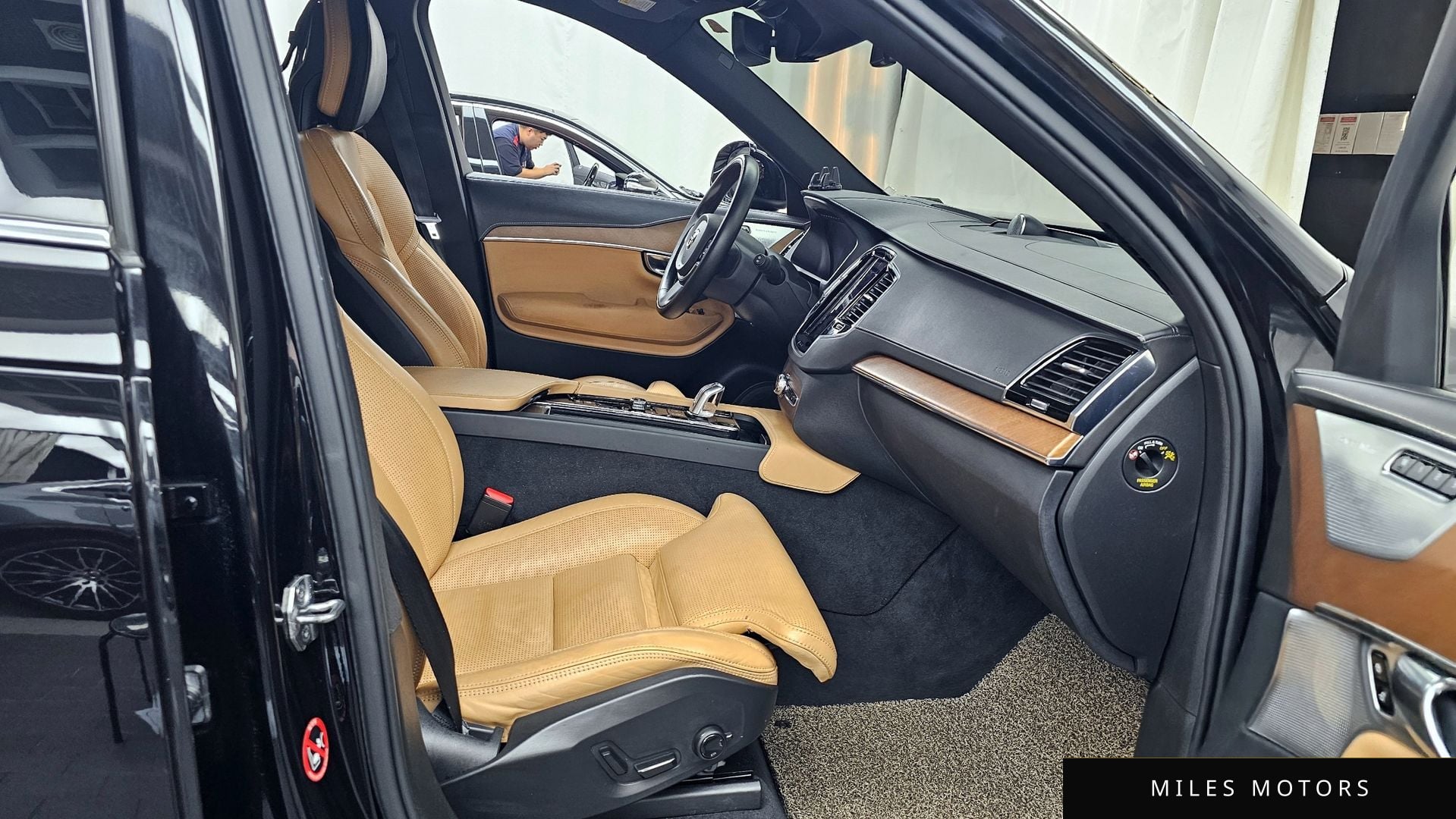 Volvo XC90 2017 — миниатюра 11