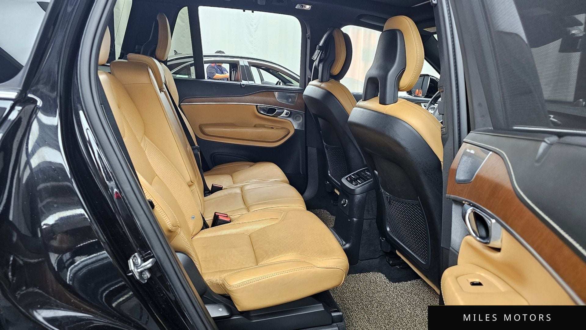 Volvo XC90 2017 — миниатюра 12