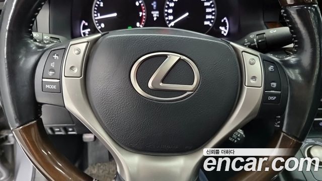 Лексус ES350 2015 — миниатюра 12