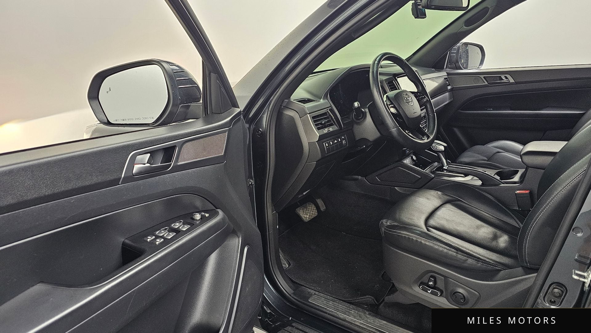 KG Mobility Rexton 2022 — миниатюра 11