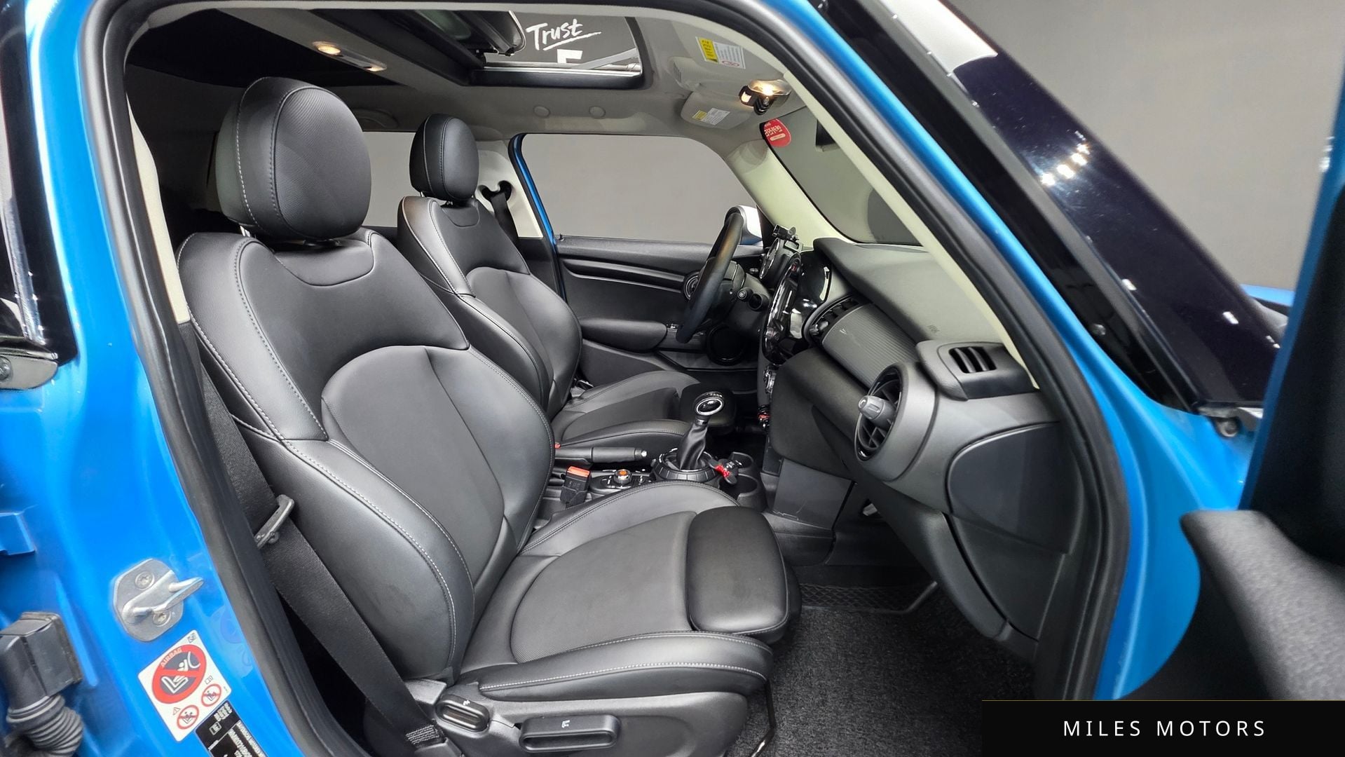 MINI Cooper D 2017 — миниатюра 10
